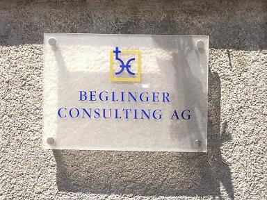 Schild1.jpg (36042 Byte)